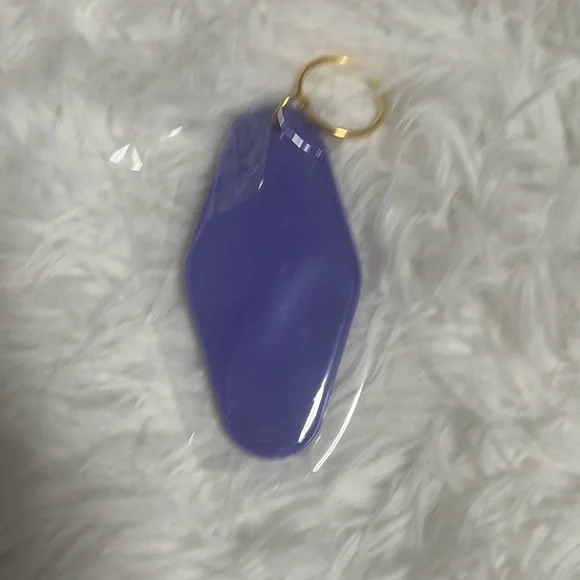 Taylor Swift Key Chains: I polish up real nice - Picture 3 of 3